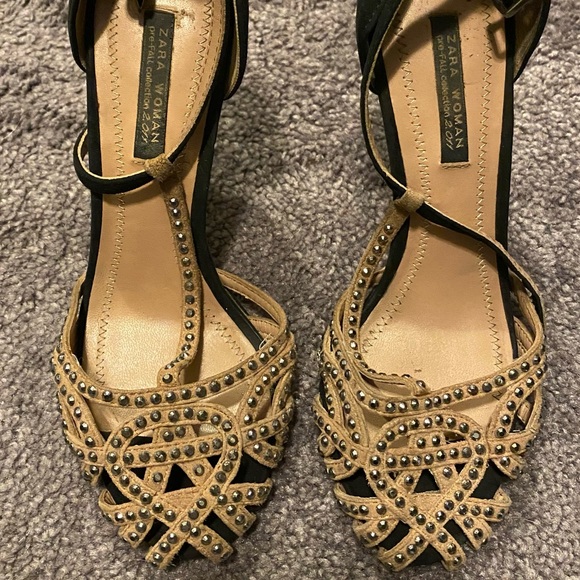 Zara - Picture 2 of 2